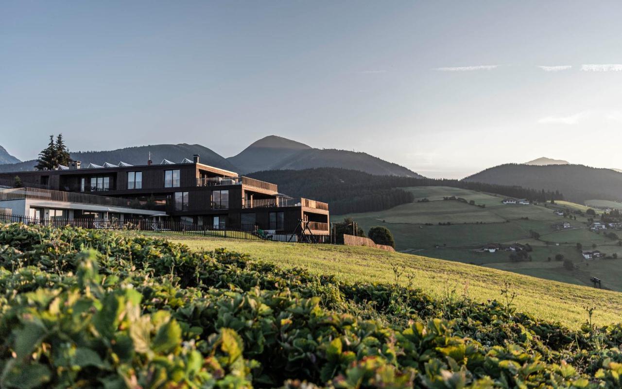 Aparthotel Panorama Living Dolomites マランツァ エクステリア 写真